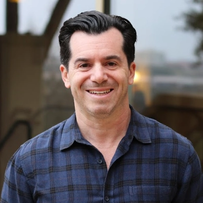 Adam Goldsmith Headshot