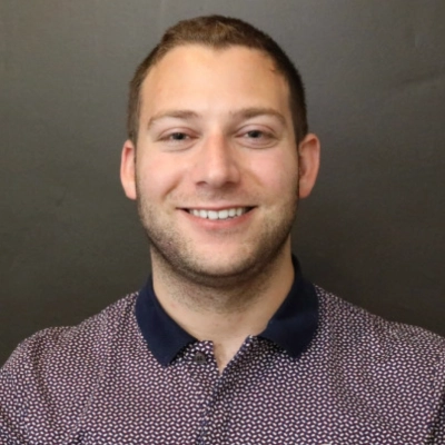 Greg Holtzman Headshot