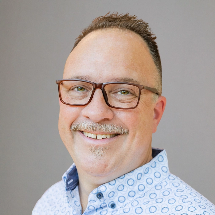 Johnny Foster Headshot