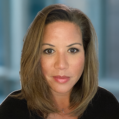 Ines Henrich headshot